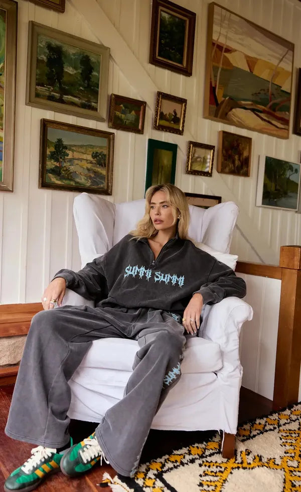 Zip Neck Jumper - Insane Summi