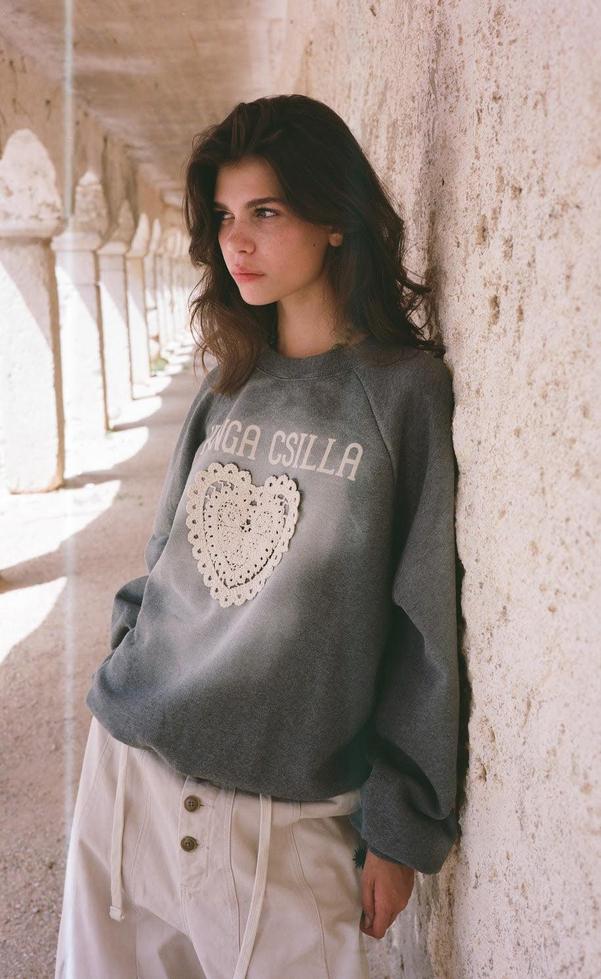 Day Hearts Med Jumper