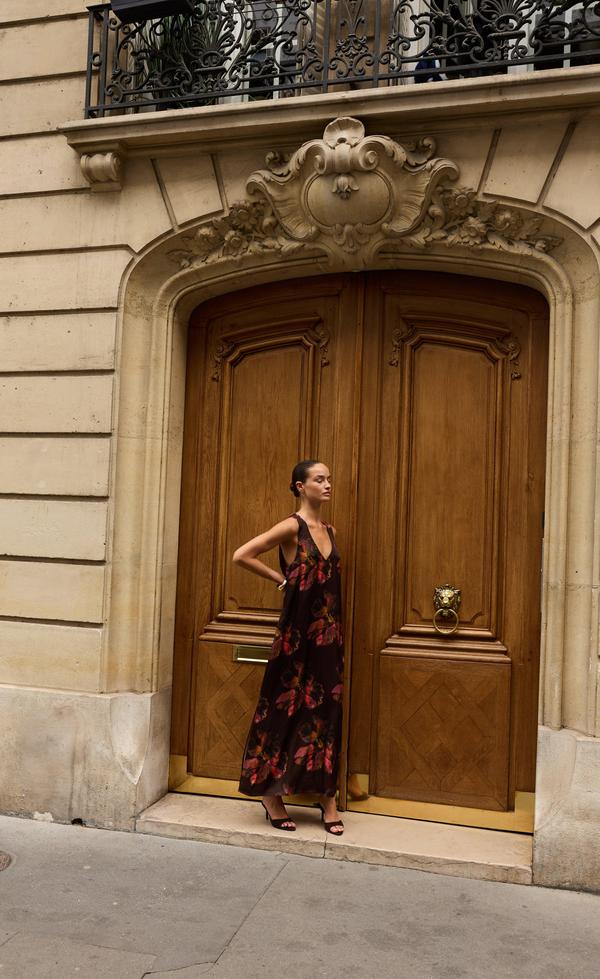 V Neck Maxi - Chocolate Petals