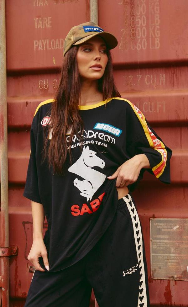 THE VERY OVERSIZED DON'T QUIT YOUR DAY DREAM TEE - BLACK