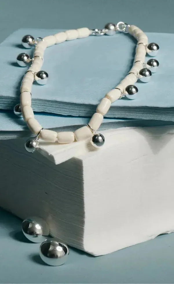 Resin Necklace - Ivory/Silver