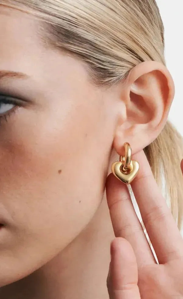 Lisa Puff Heart Earrings - Gold