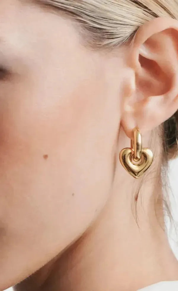 Lisa Puff Heart Earrings - Gold