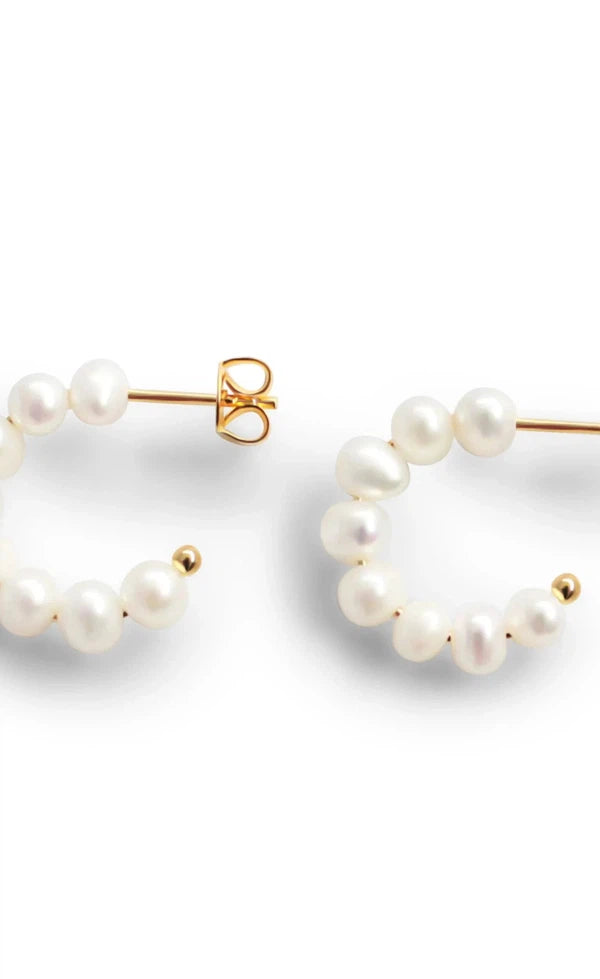 Nuvola Small Pearl Hoops - 18k Yellow Gold