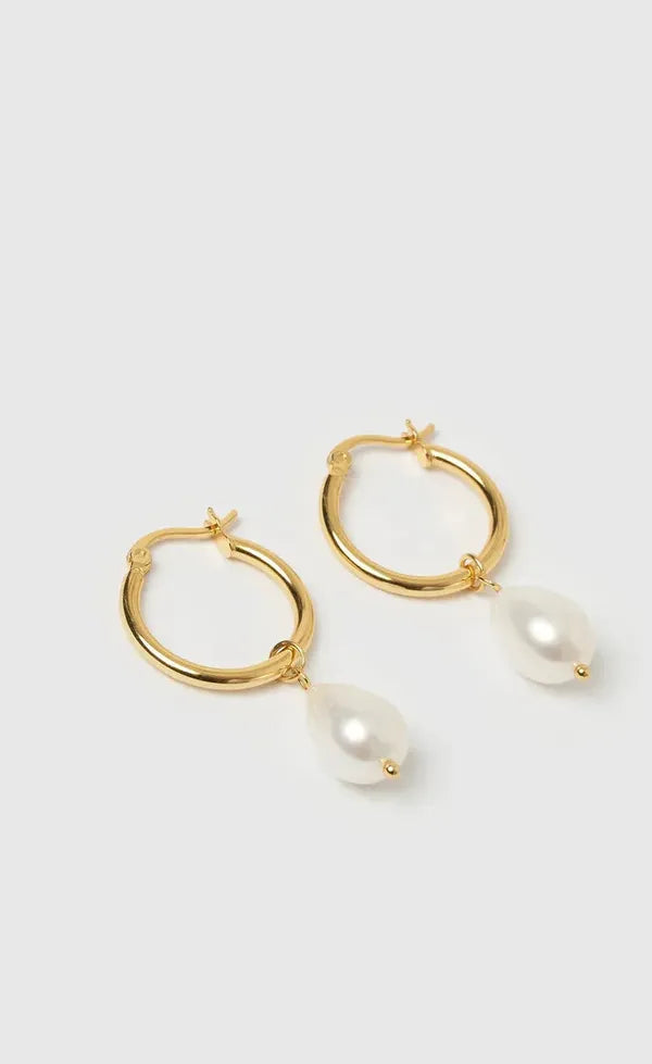 Augusta Gold Hoop & Freshwater Pearl Earring