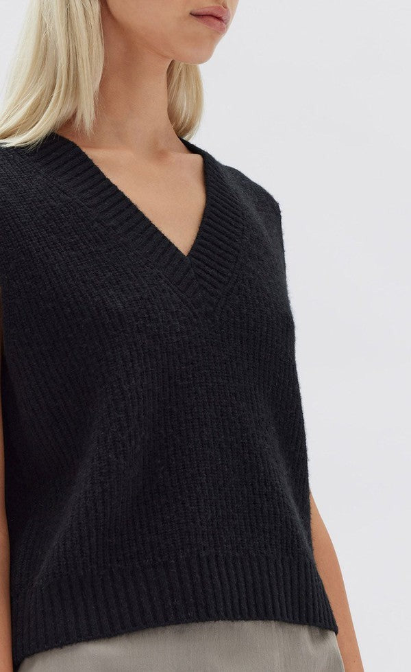 Nova Wool Knit Vest - Black
