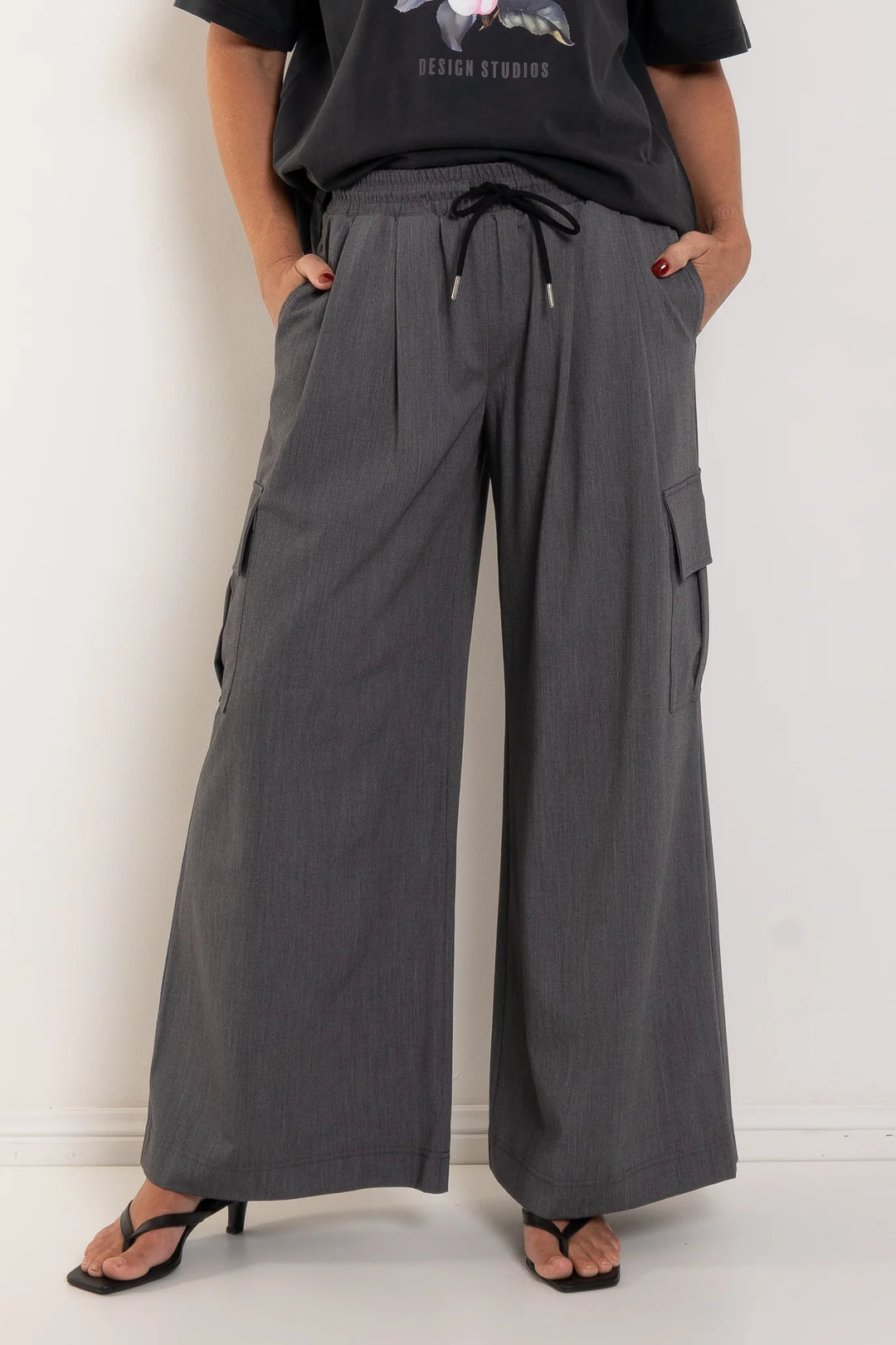 Maya Utility Pant - Charcoal