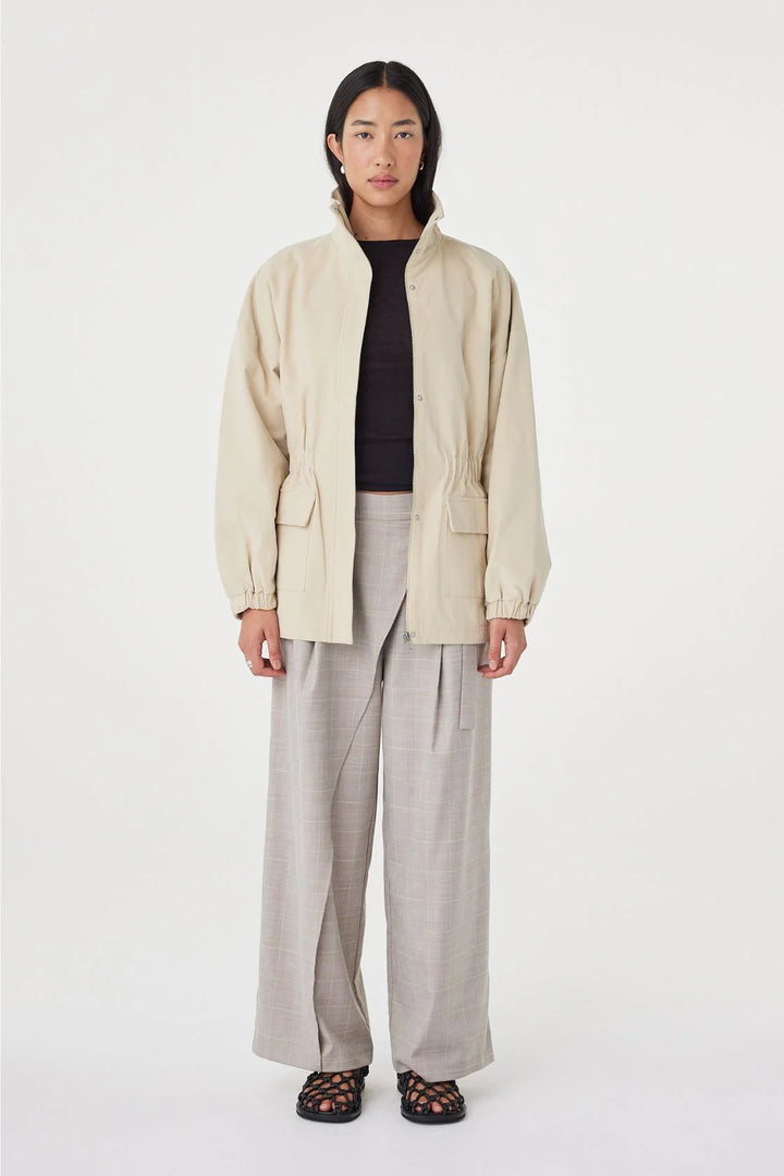 Amari Jacket Beige