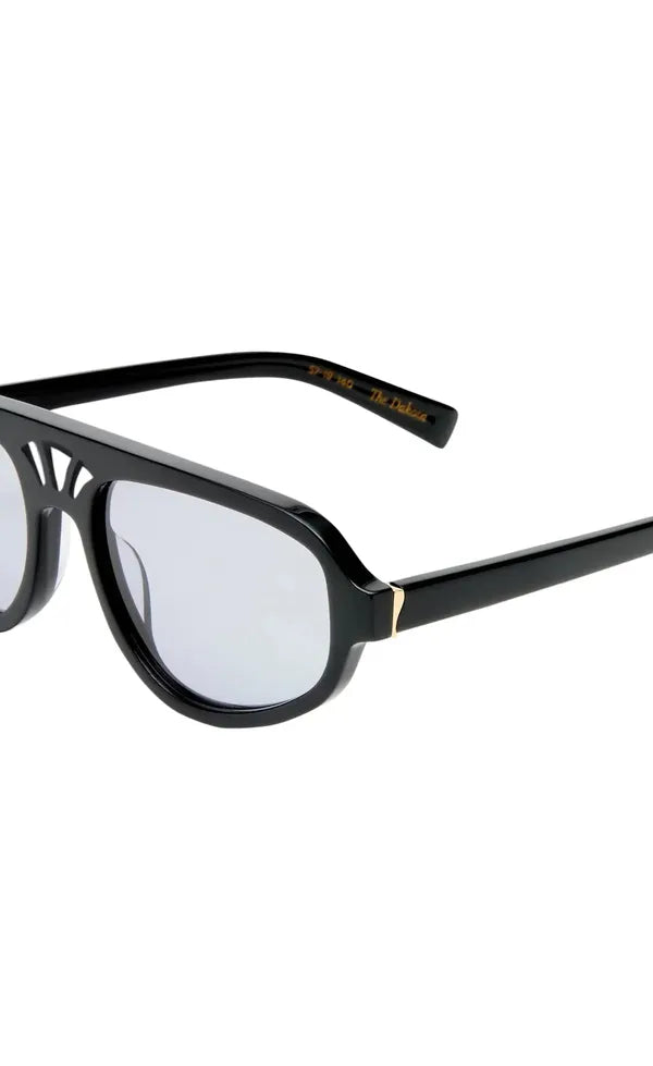 The Dakota - Black