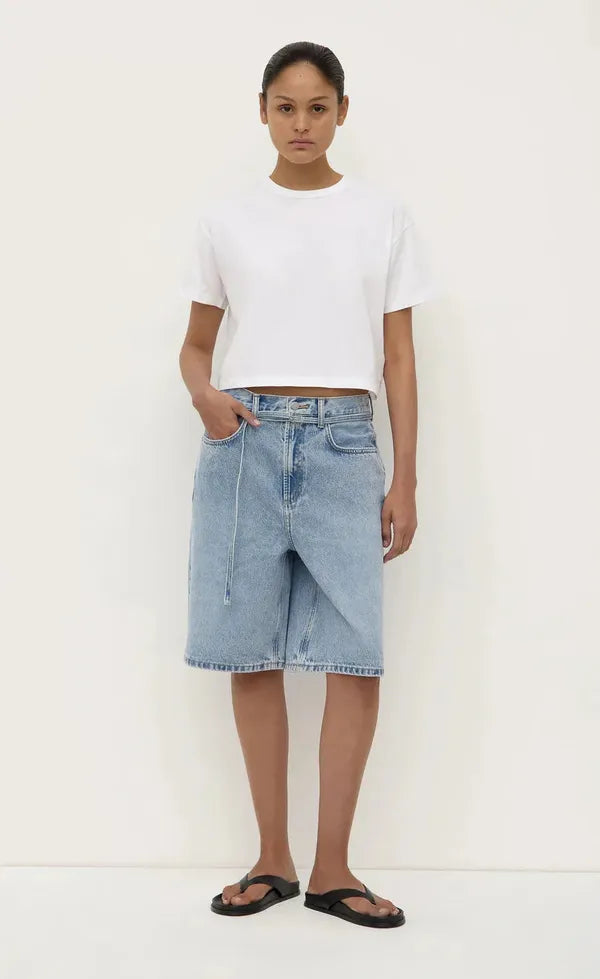 Loose Fit Long Denim Short - Mid wash