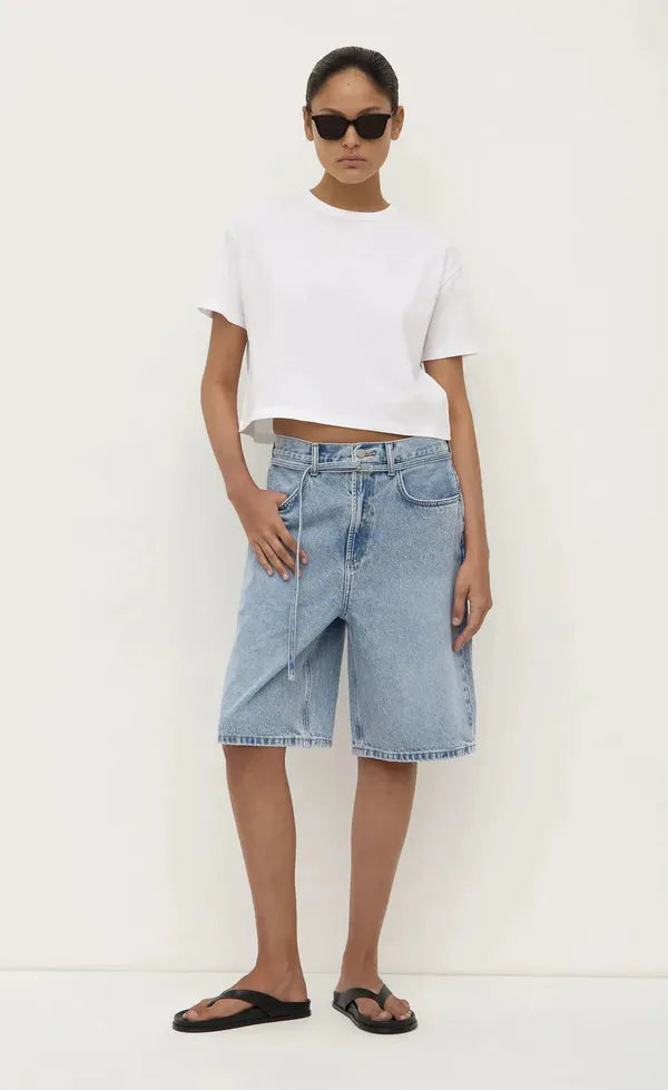 Loose Fit Long Denim Short - Mid wash