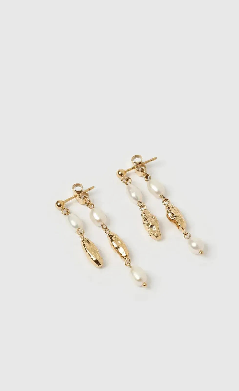 Mimi Pearl and Gold Earring