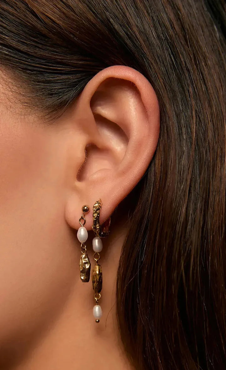 Mimi Pearl and Gold Earring