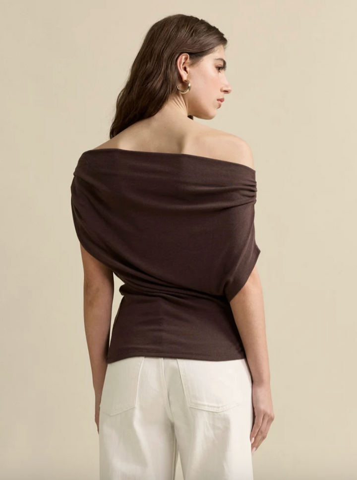 SOFT OFF THE SHOULDER TOP
