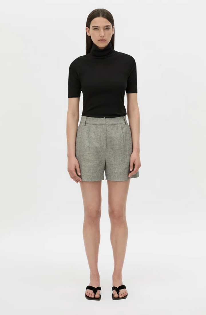Phostre Tailored Short