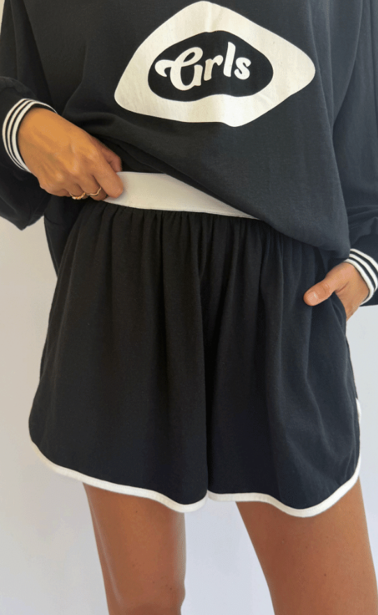 GRLS Racer short - Black