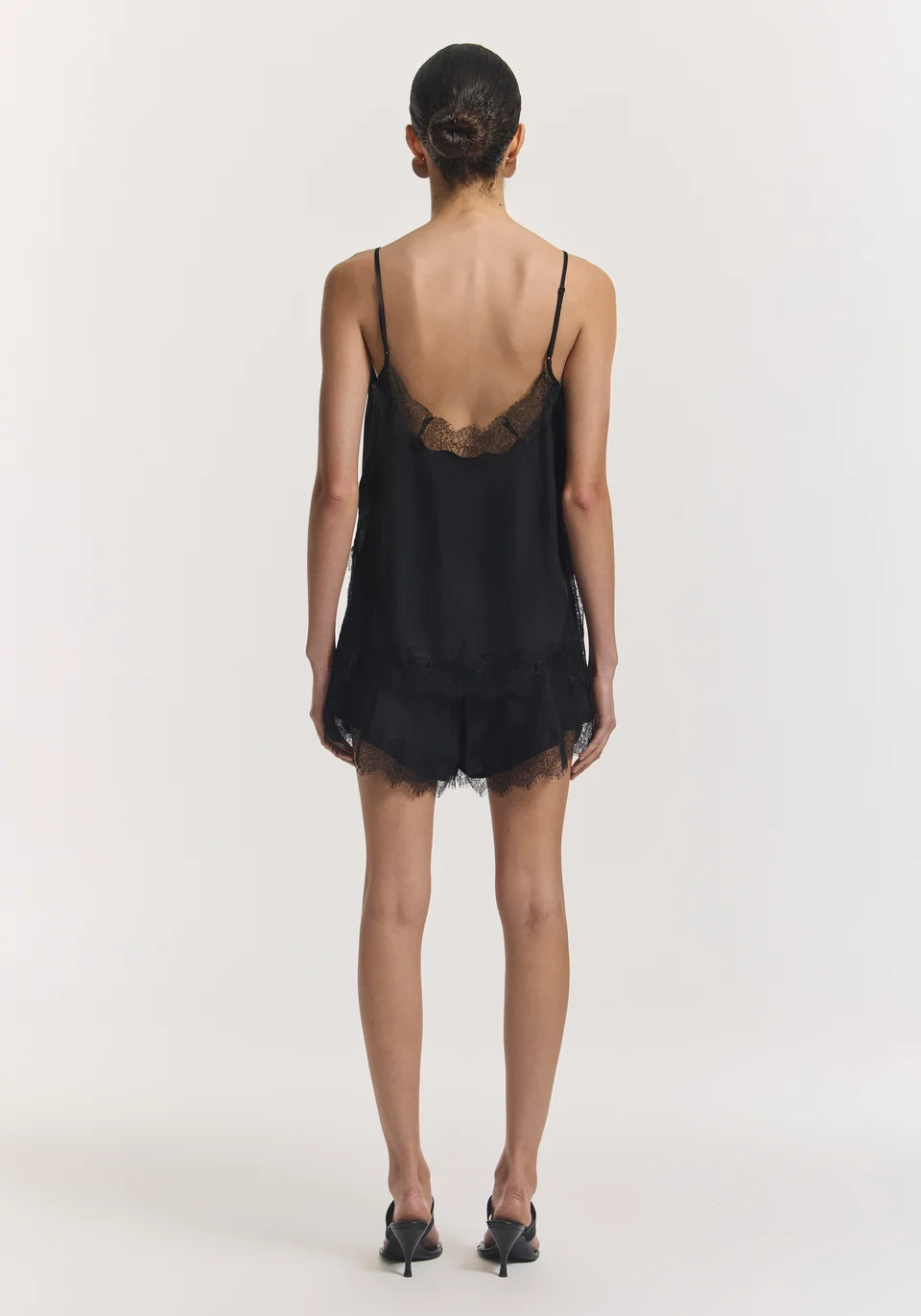 Novel Cami