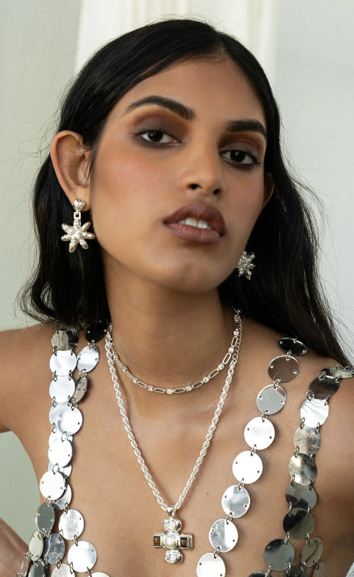 Pari Earrings - Silver